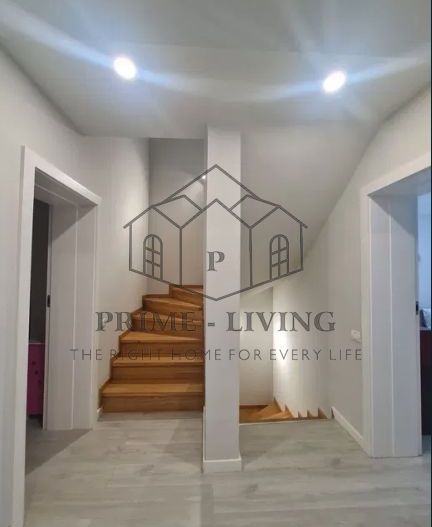 VILA CU 5 CAMERE LA INCHIRIERE IN COMPLEX REZIDENTIAL - Poză 4
