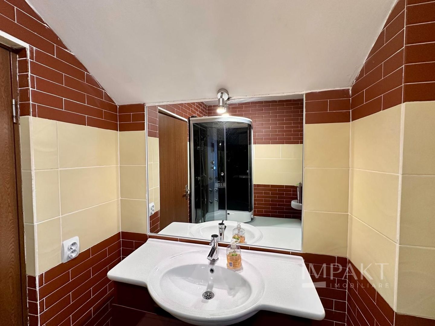 De inchiriat apartament 4 camere, 120 mp, terasa 45 mp, Buna Ziua - Poză 10