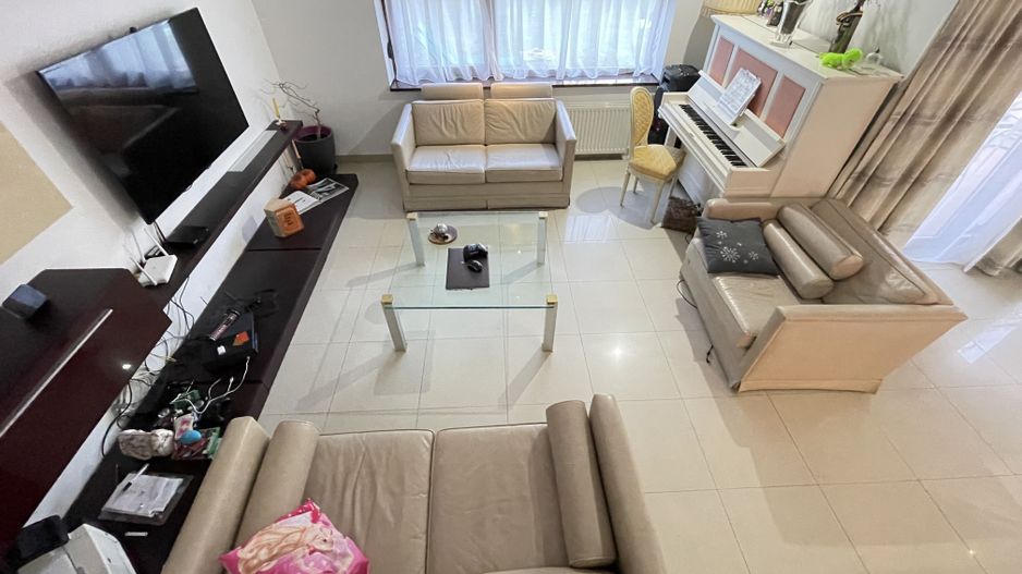 Casa de vanzare in zona Torontalului - Poză 14