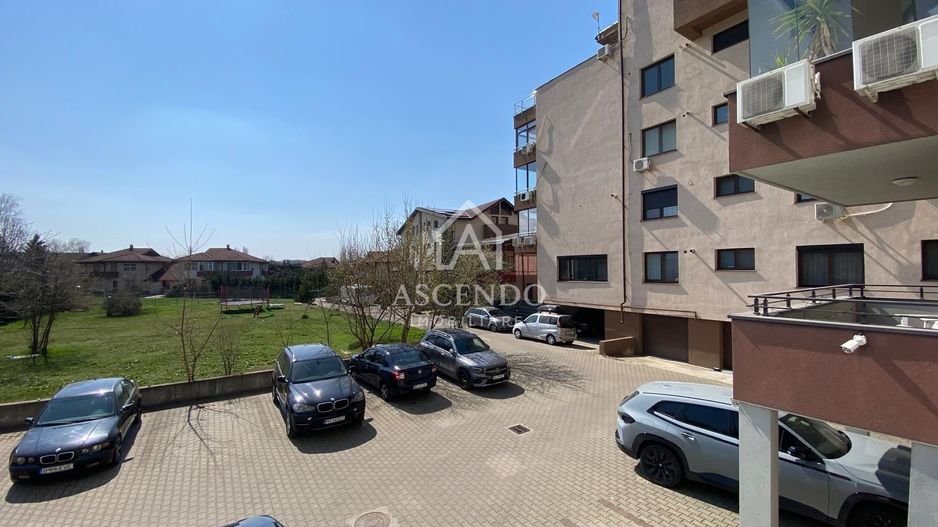 Apartament 3 camere, 2 bai premium mobilat lux , cu parcare inclusă - Poză 29
