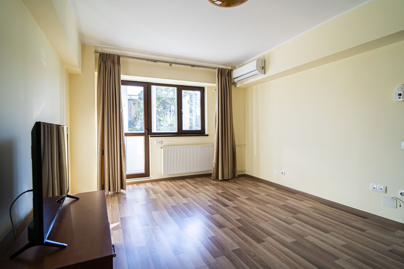 Apartament 2 camere Militari- Uverturii, comision 0 - Poză 1