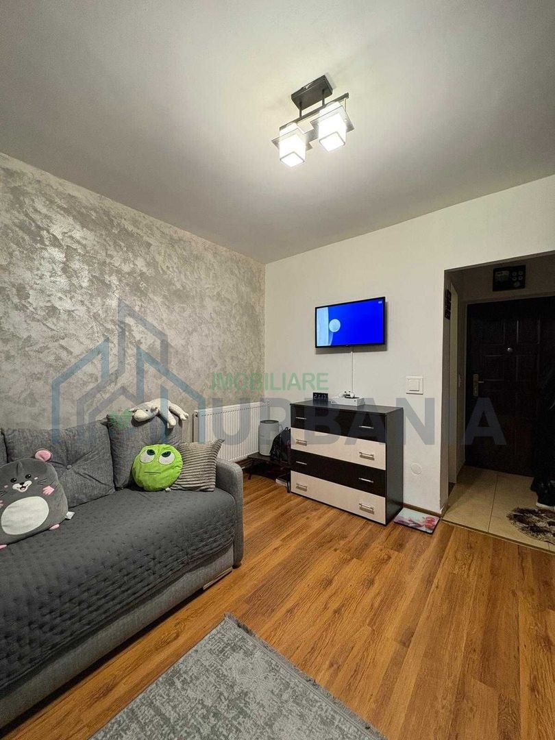 Vand Garsoniera Baza 3, Carrefour Felicia - Poză 1