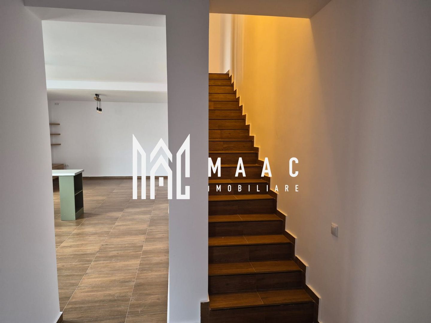 Duplex 4 camere I Mobilat I Calea Cisnadiei - Poză 7