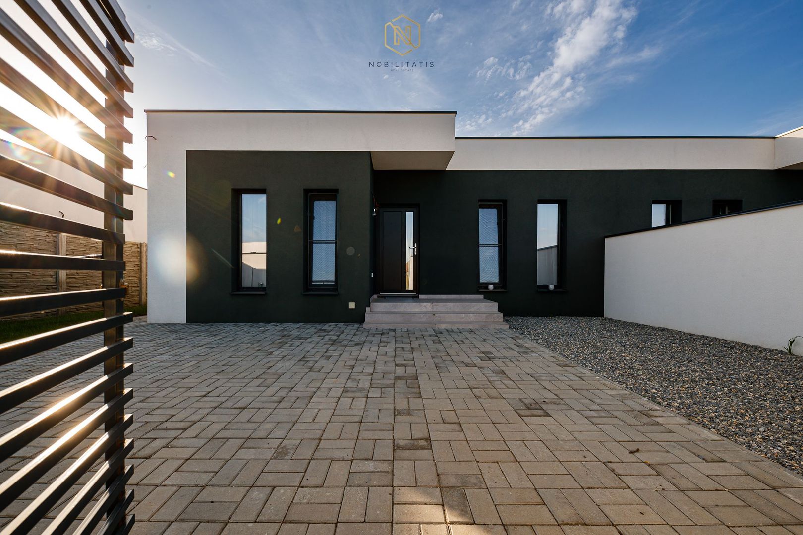 VANDUT - O alegere inteleapta | Duplex Superb Mobilat | 4 camere&2 bai | Com 0% - Poză 3