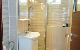 Garsoniera spatioasamobilata modern-Judetean - Poză 9