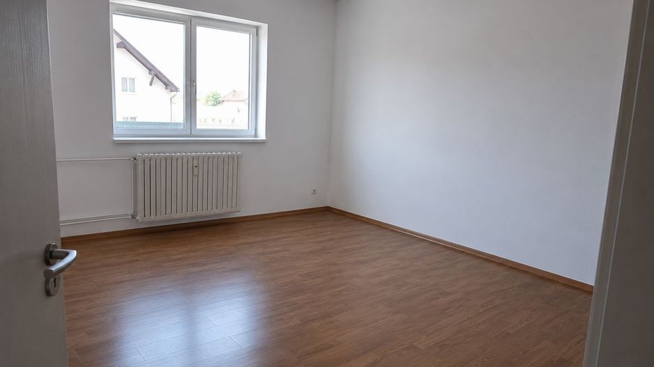 Garsoniera de vânzare zona cetate - Poză 1