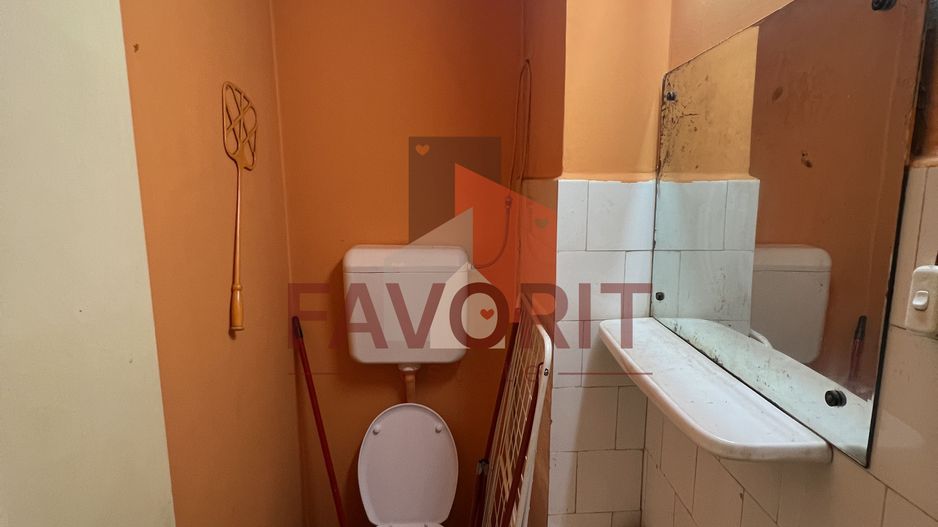 3 Camere Decomandat Central –90mp | Vizibilitate Excelentă | Potențial - Poză 12