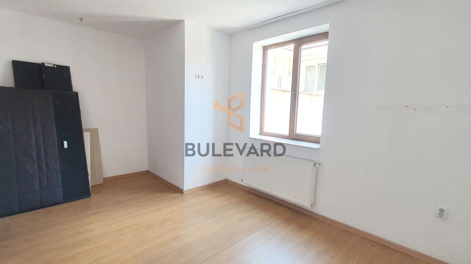 Apartament cu 3 camere, zona Centrala! - Poză 6