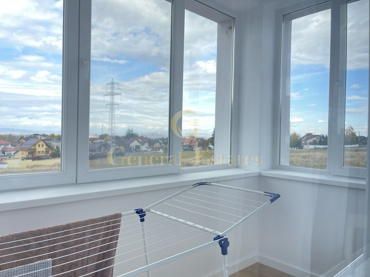 Casă cu design modern & suflet autentic – 200 m² de confort și rafinam - Poză 41