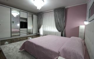 Sat Giroc, ideal pentru diverse afaceri sau pentru locuit. - Poză 19