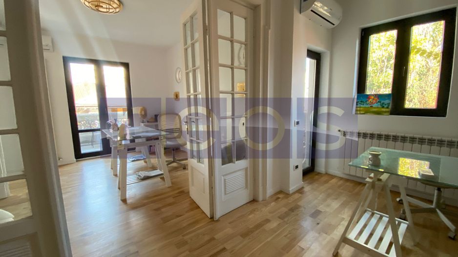 VÂNZARE | 4 CAMERE + CURTE | DOROBANȚI - Poză 1