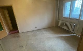 Ștefan cel Mare- Viitorului | Apartament 4 camere | Bloc 1980 | Etaj 2 - Poză 3