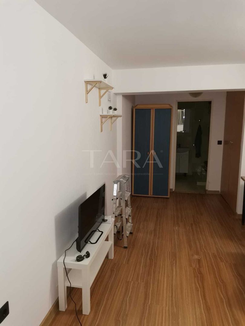 Garsoniera Gheorgheni 30mp. - Poză 3