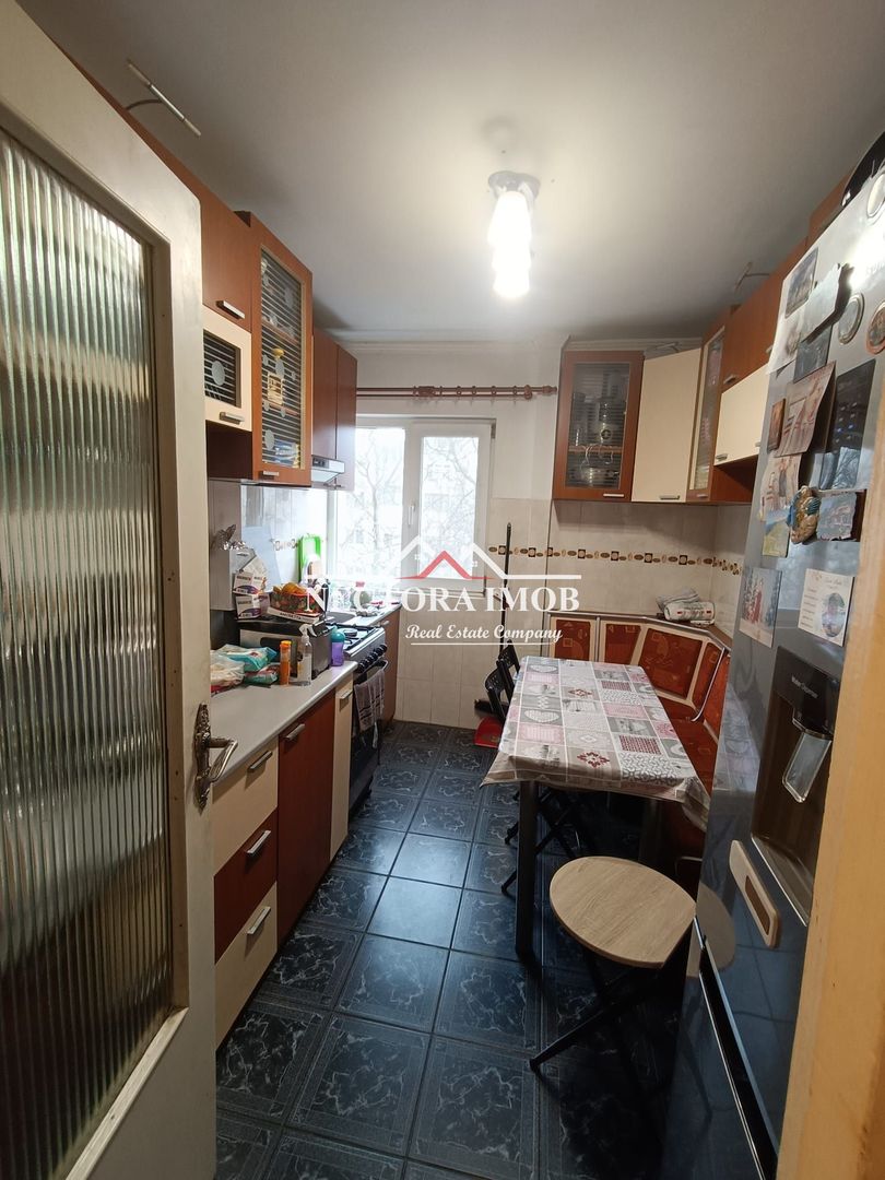 NECTORA IMOB-Apartament 3 camere, Zona Nufarul, 51 mp, Etaj 2, Utilat - Poză 9