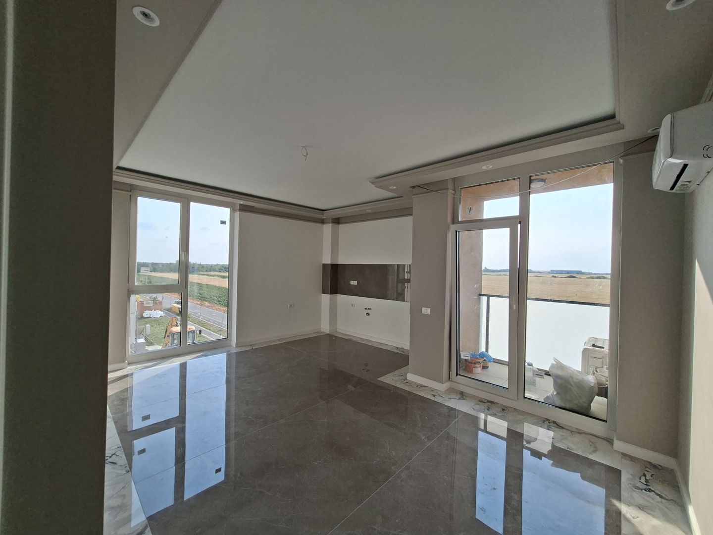 Apartament 3 camere - etaj 1 - bloc nou - zona Torontalului - Poză 1