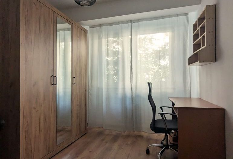 De inchiriat apartament 3 camere pe Calea Victoriei - Poză 3