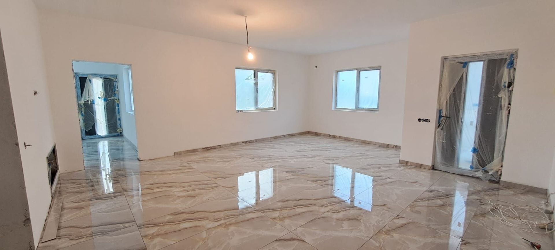 Dragomiresti Deal, casa 4 camere, teren 500 mp, utilitati, COMISION 0% - Poză 3