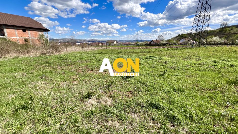 Teren de vanzare, 39ml deschidere, 1300mp teren, zona Micesti - Poză 1