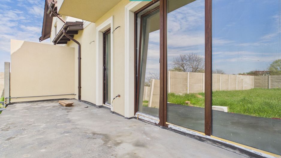 Duplex spațios 102 mp utili, teren 350mp in Covaci - Poză 33