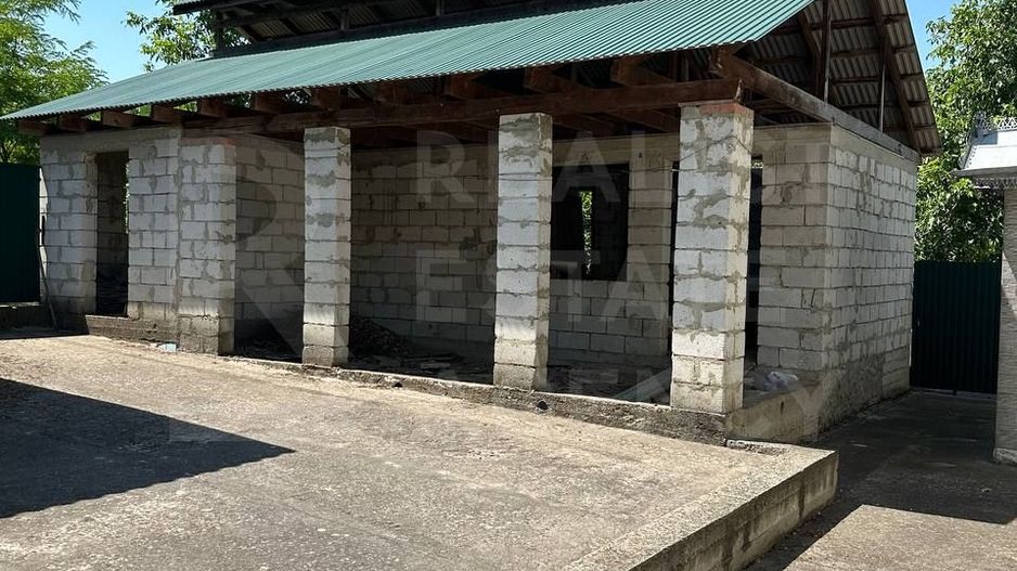 Vânzare 2 case pe un teritoriu, situată pe satul. Marandeni. - Poză 27