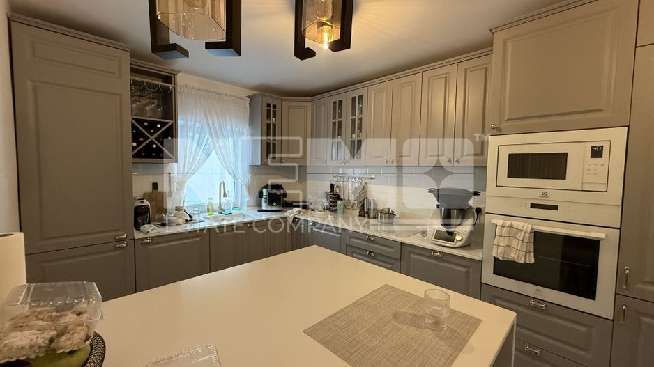 Apartament 4 Camere | 2 Balcoane | Rădăuți - Poză 9