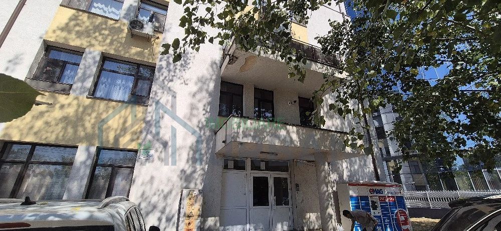 Apartament 2 camere, etaj 1, zona Granit - Iași - Poză 1