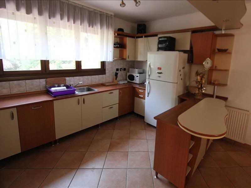Vila P+1 deosebita, complet mobilata si dotata, cheltuieli de intretinere mici - Poză 9