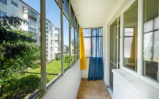 Apartament la etajul 1 - zonă superbă - Poză 11