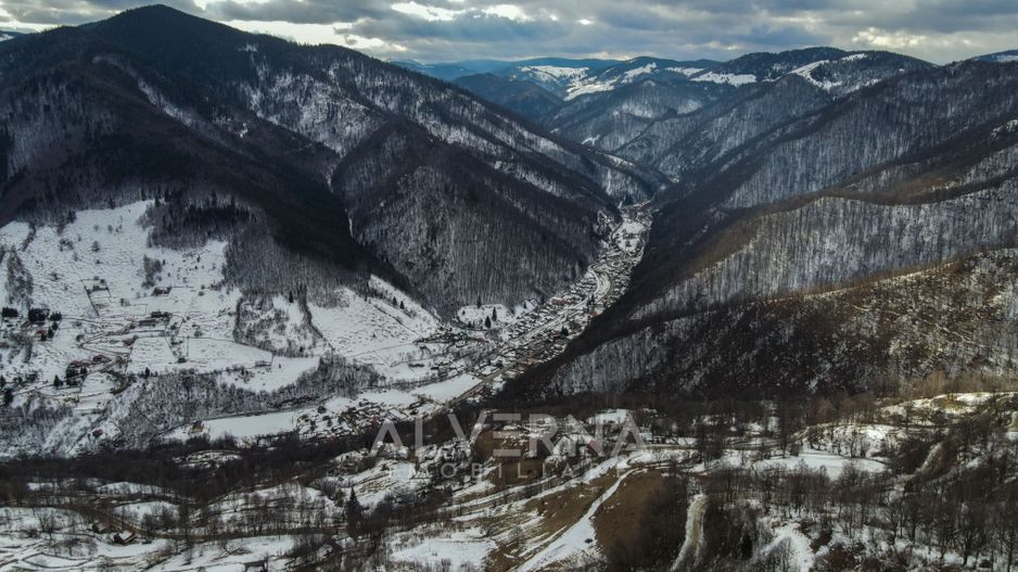 Teren constructii 4150mp, sat Plopi, Valea Ierii - Poză 6