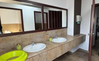 Spațiu 300mp + curte - parter, vizibilitate excelenta - CUG - 3.000€ - Poză 13