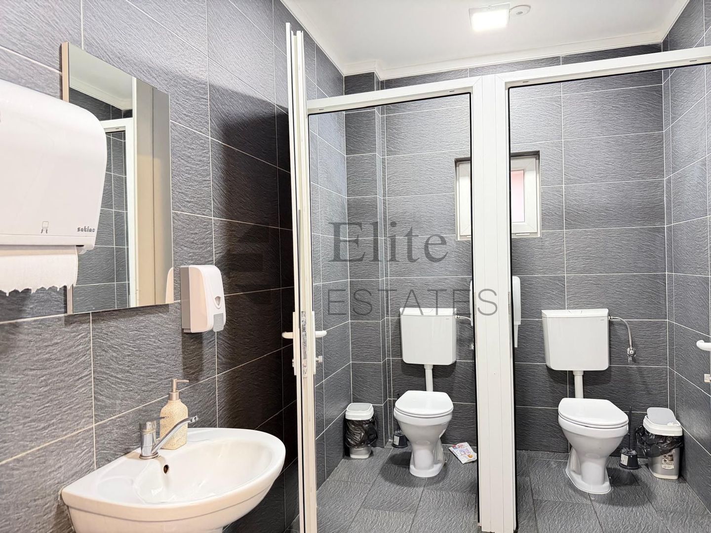 Spatiu Comercial cu parcare proprie de inchirat Sanmartin - Poză 17