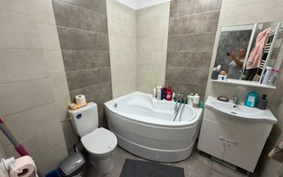 AP. 3 CAMERE - PARCARE INCLUSA, BUCATARIE INCHISA, CENTRALA, COMIS 0% - Poză 9