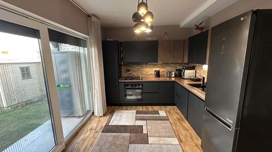 Duplex despărțit prin carpot - Poză 1