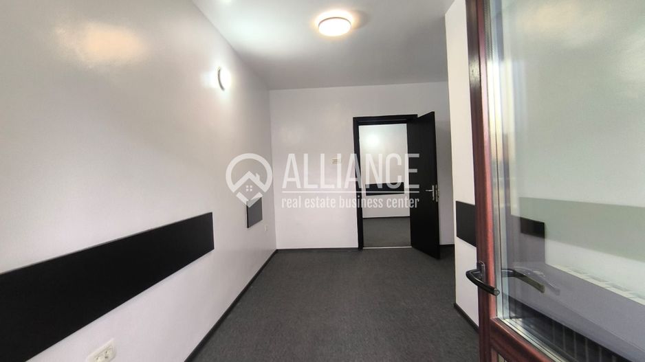 CENTRU PIATA UNIRII - Birouri luminoase cu terasa ! - Poză 10