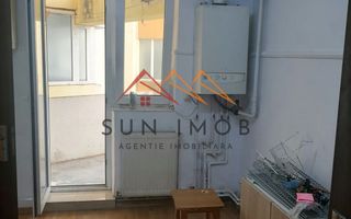 Apartament 3 camere, ultracentral, 1990, 2 bai, 2 balcoane, 74 mp utili - Poză 4