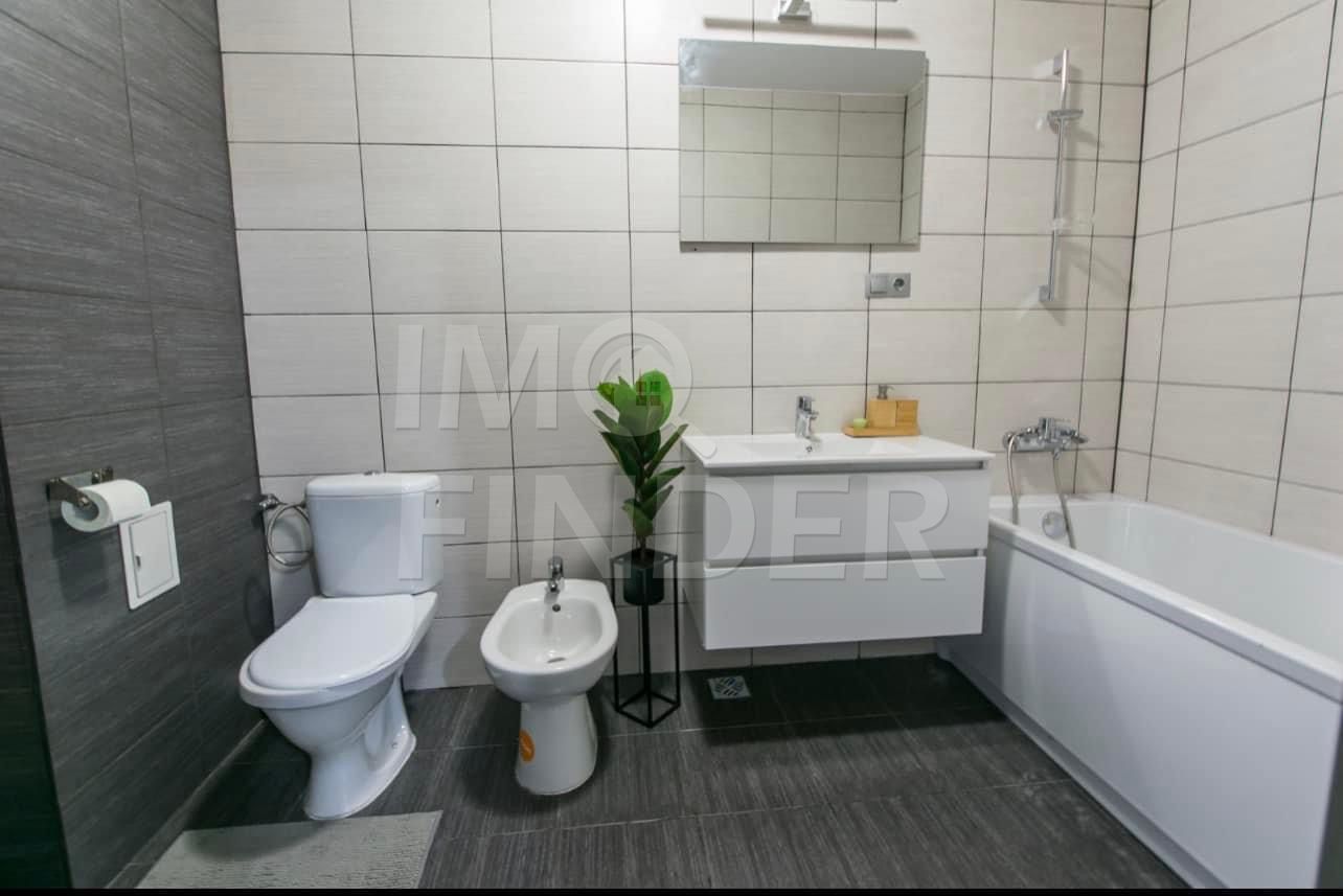 Vanzare apartament 3 camere, predare la cheie, Riviera Residence - Poză 9