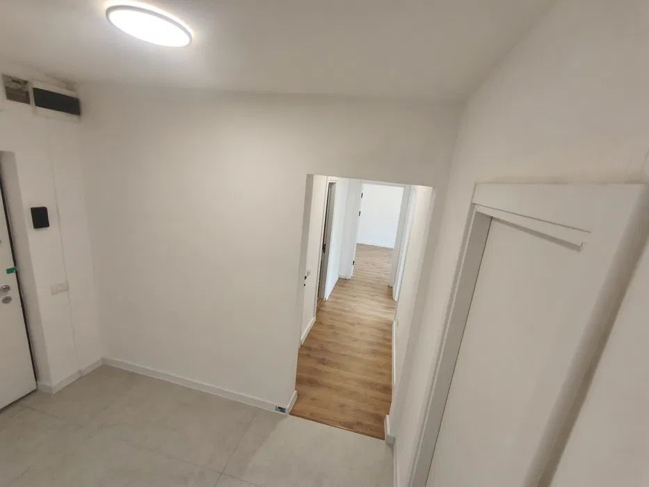 Apartament 2 camere de vanzare Lujerului - Poză 5