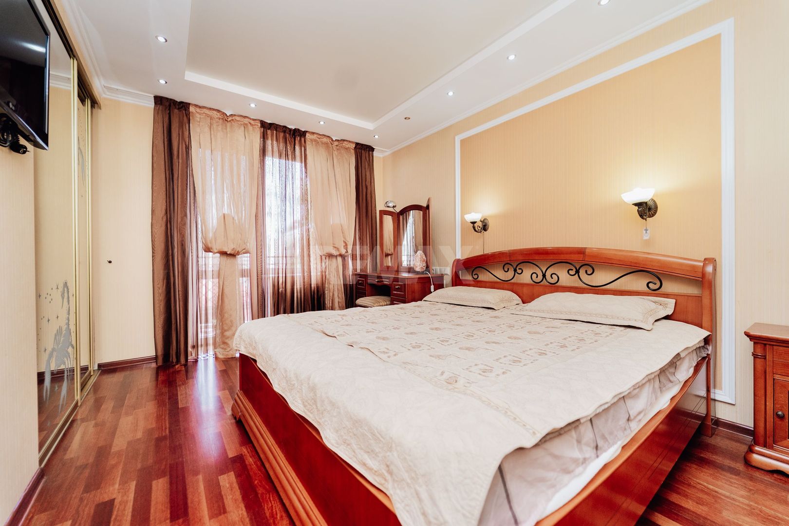 Casă individuală cu 6 camere în Buiucani, lângă Dendrarium și Valea Morilor - Poză 19
