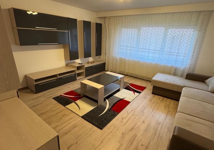 Steaua | 3 Camere | Decomandat | Centrala Proprie | Mobilat-Utilat - Poză 1