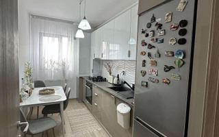 Apartament 2 camere de închiriat, metrou Pacii, decomandat, etaj 1 - Poză 3