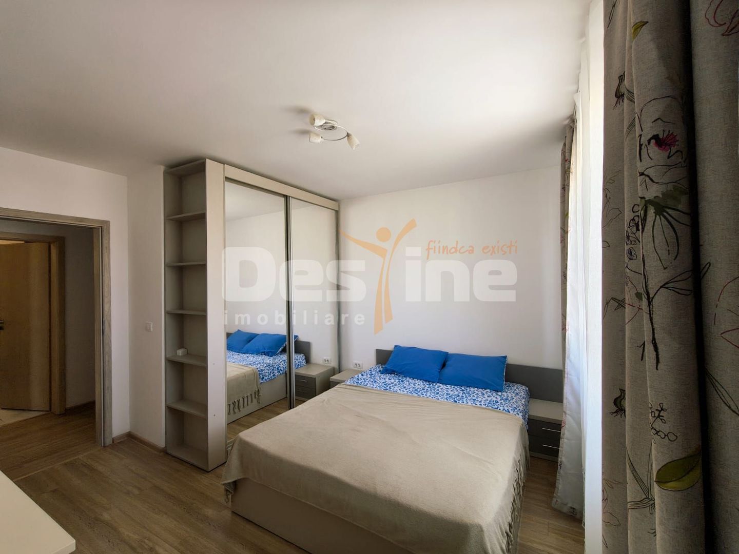 Apartament cu 2 camere decomandat, loc de parcare,  Tractorul - Coresi - Poză 4