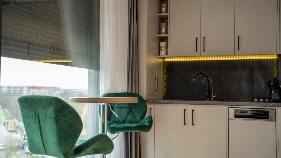 Short-term rent: 3 rooms apartment | Northside Park | Sector 1 - Poză 4