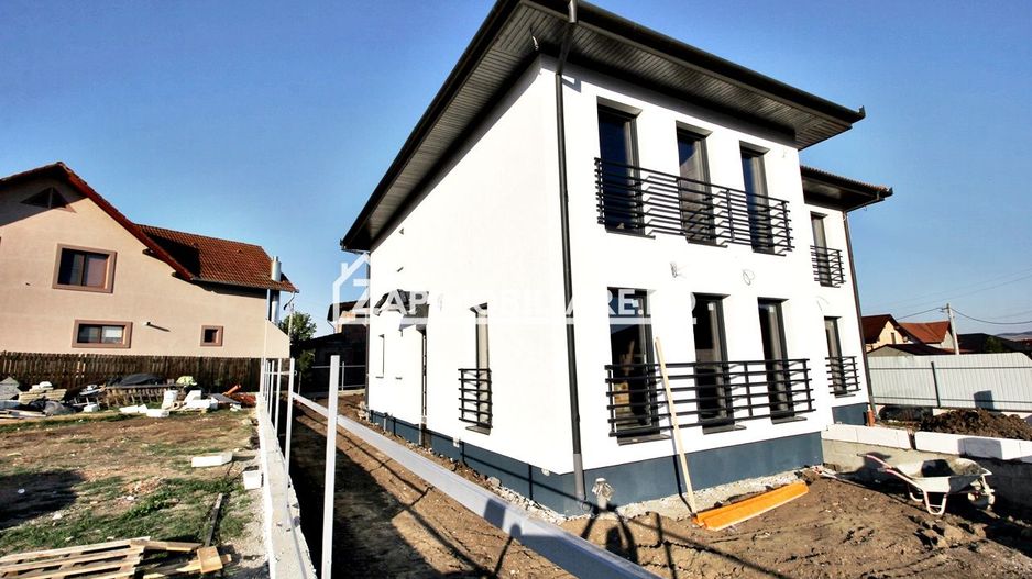 Casa la cheie 4 camere,2 bai,105mp,288 mp teren, 0% comision - Poză 2