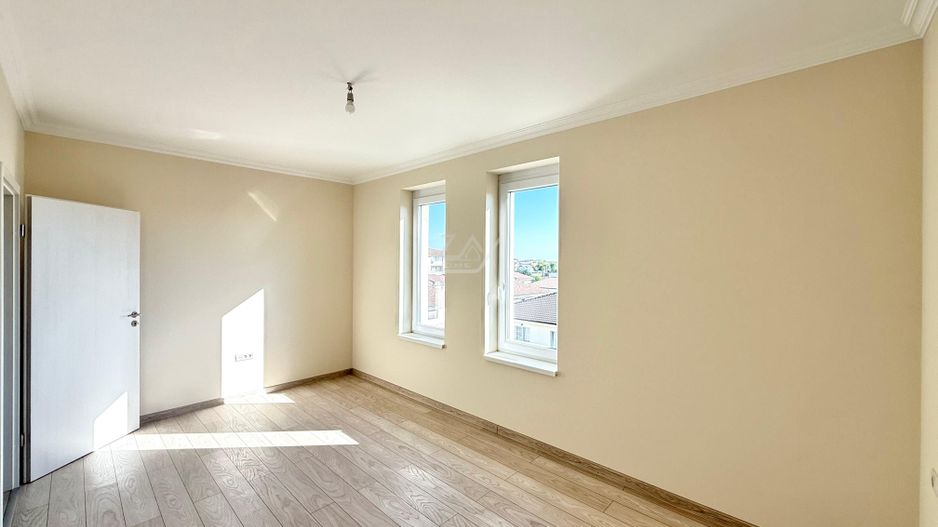 Bloc finalizat. Locatie excelenta. Decomandat. Loc de parcare. - Poză 6
