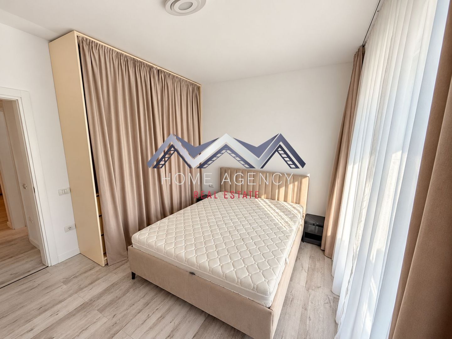Apartament 2 camere | Prima închiriere | Terasă 12 mp | Loc de parcare inclus - Poză 3
