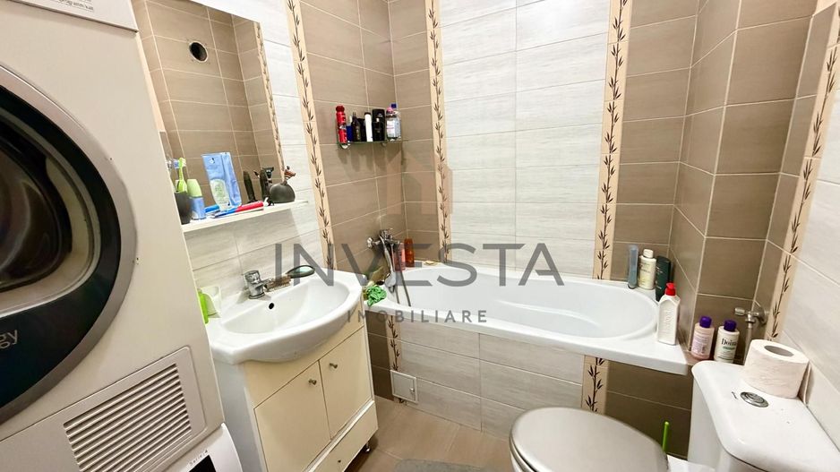 De vanzare apartament cu 2 camere pe strada Mos Ion Roata ! - Poză 6