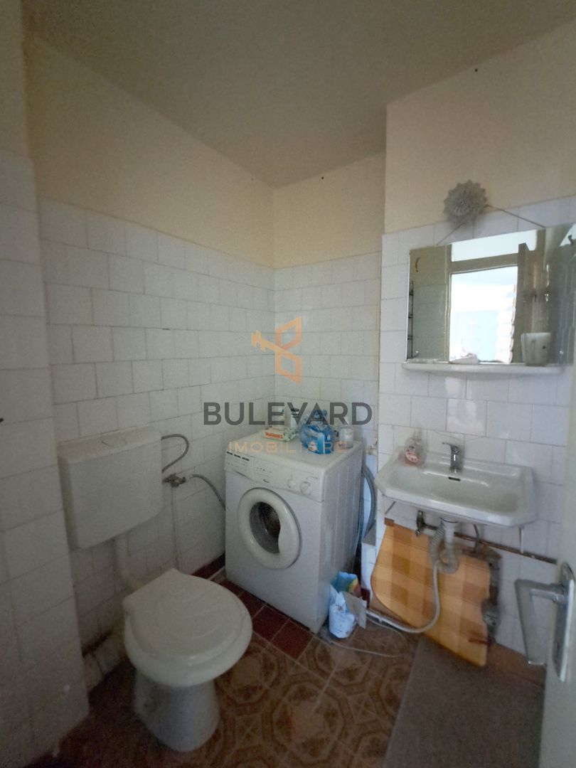 Apartament 4 camere dec., garaj, boxa subsol, zona Pta Zorilor - Poză 12