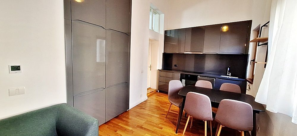 Centrul Vechi, apartament cu două camere mobilat și utilat, 650 Euro - Poză 1