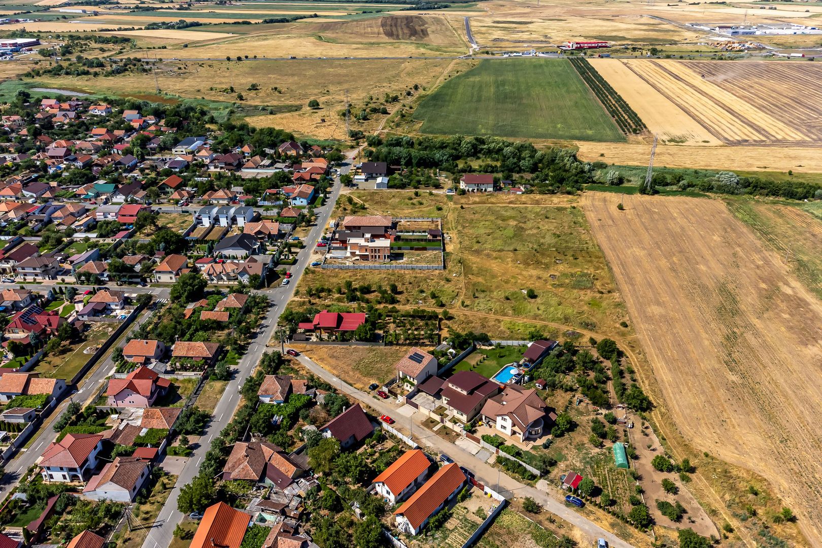 Loc de casă în Poltura Arad - Poză 5