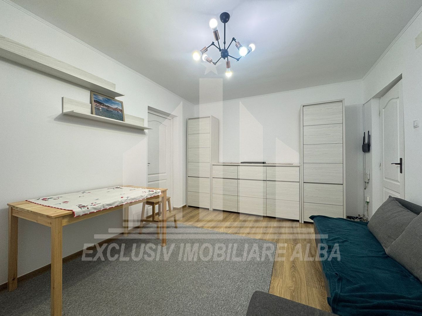 Apartament 3 camere | De inchiriat | 52 mp | Renovat Complet | Cetate - Poză 1